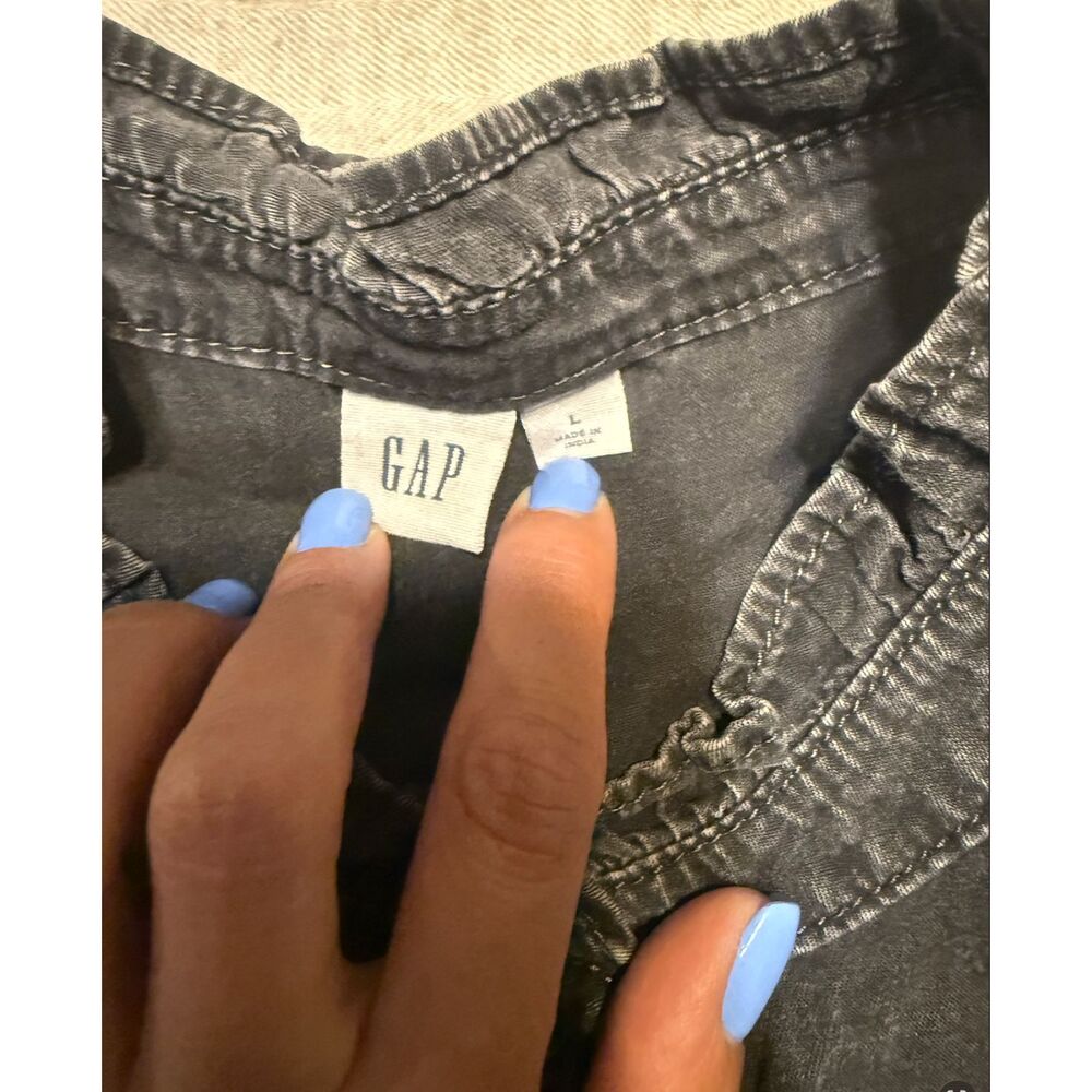 GAP Factory Denim Puff Sleeve Ruffle Top, Pre-loved in Black washed denim
